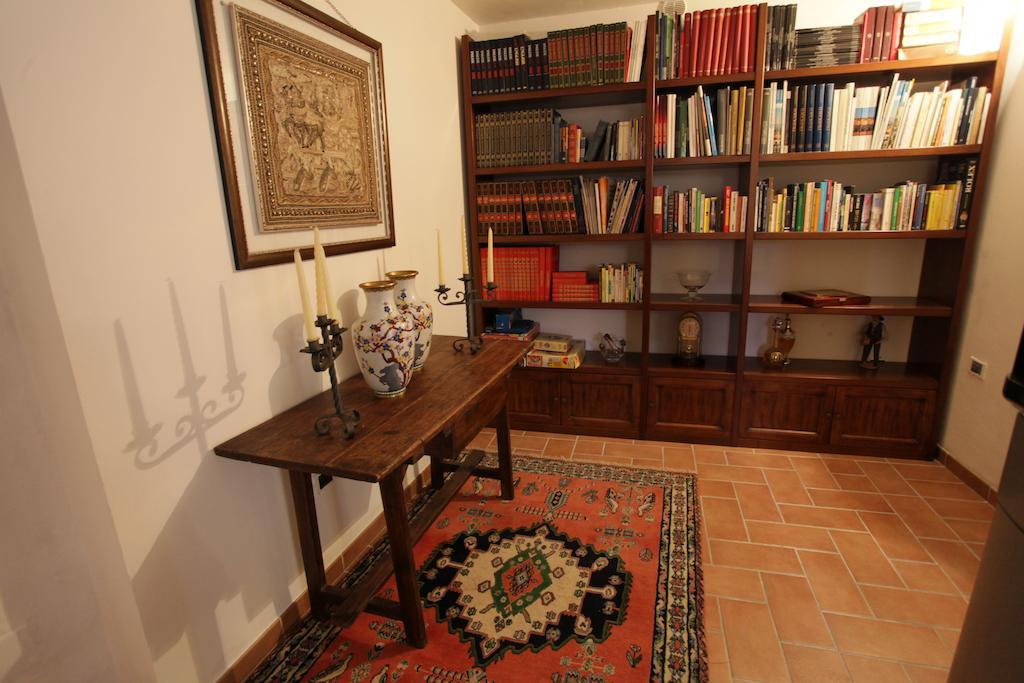 B&B Il Chiostro Assisi Bagian luar foto